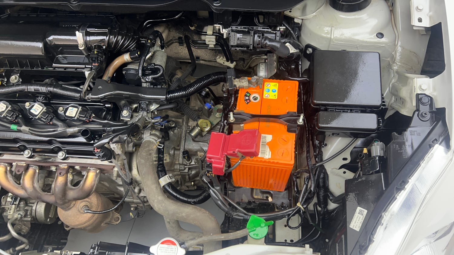Used 2019 Maruti Suzuki Dzire VXi Petrol Manual engine ENGINE LEFT SIDE VIEW