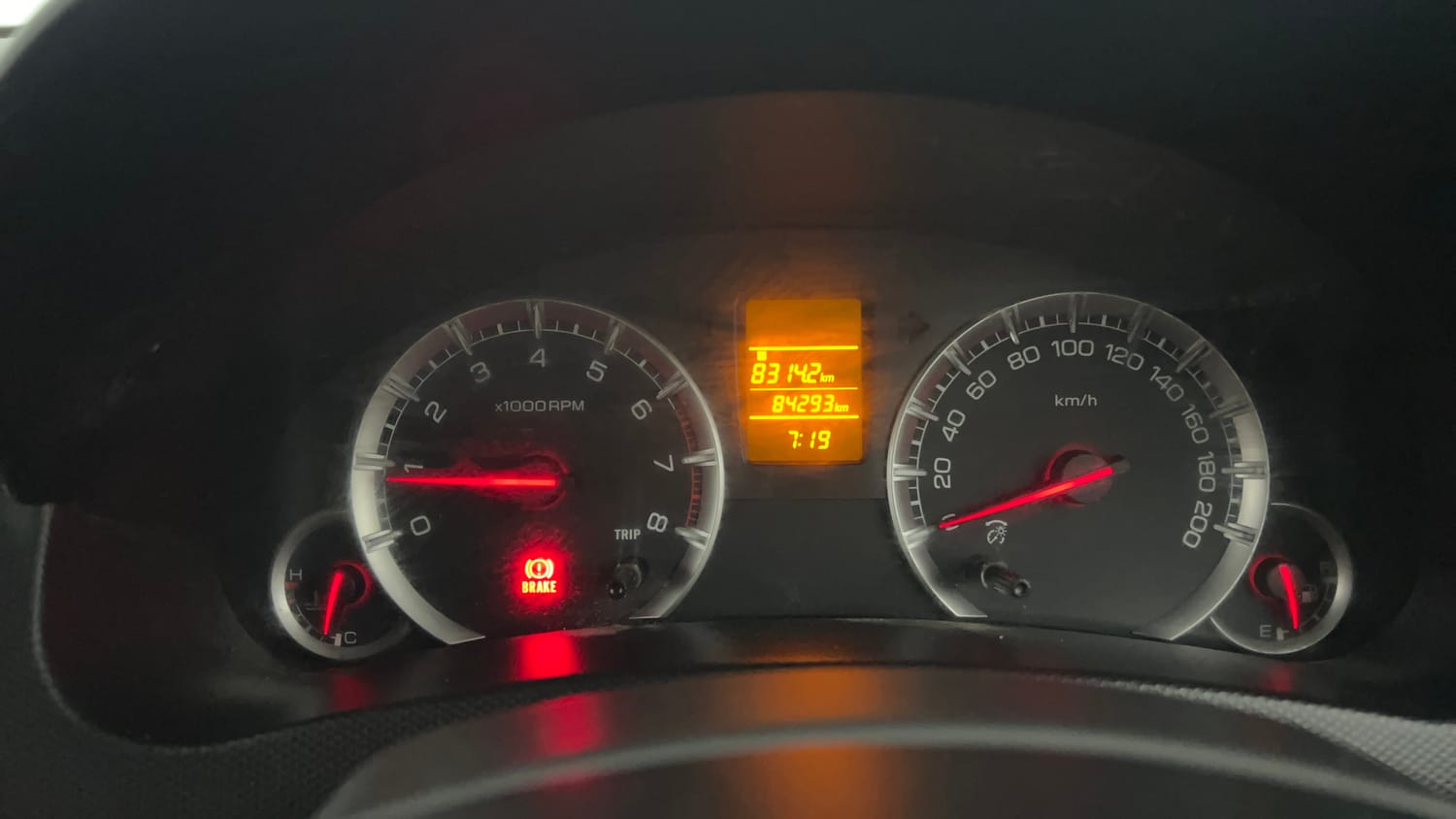 Used 2016 Maruti Suzuki Swift VXi Petrol Manual interior CLUSTERMETER VIEW