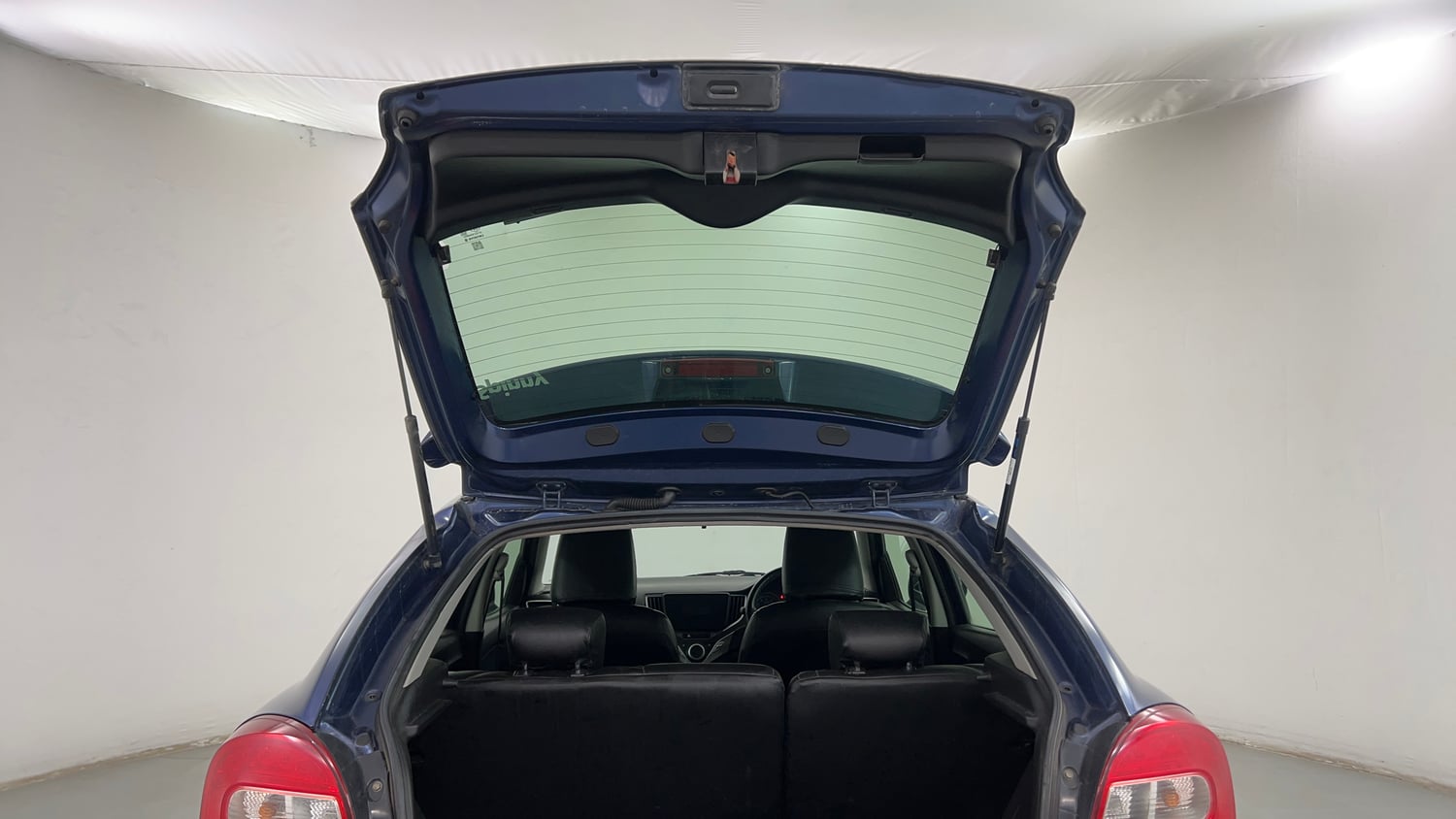 Used 2019 Maruti Suzuki Baleno Delta Petrol Manual interior DICKY DOOR OPEN VIEW