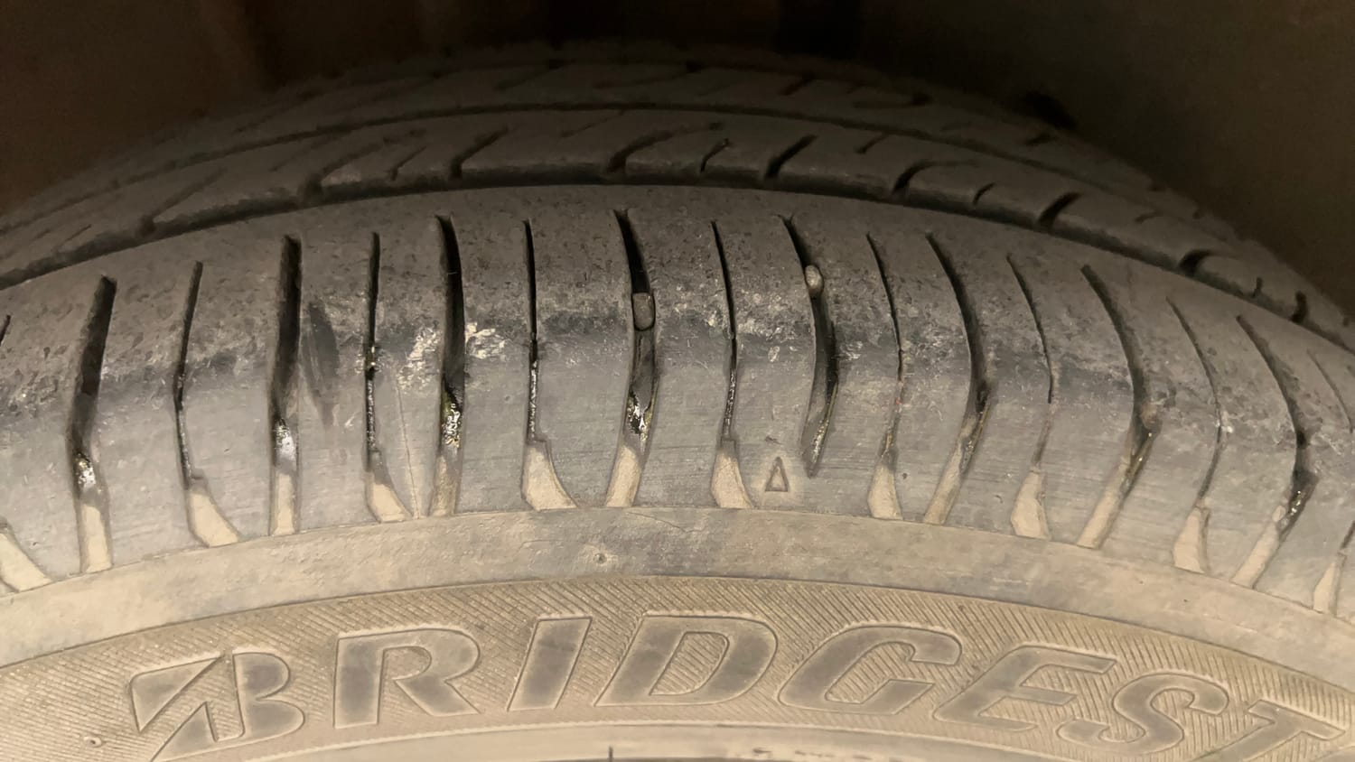 Used 2018 Tata Tiago Revotron XZ Petrol Manual tyres RIGHT REAR TYRE TREAD VIEW