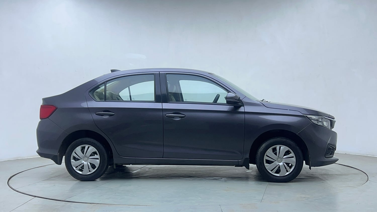 Used 2019 Honda Amaze 1.2 S MT Petrol Petrol Manual exterior RIGHT SIDE VIEW