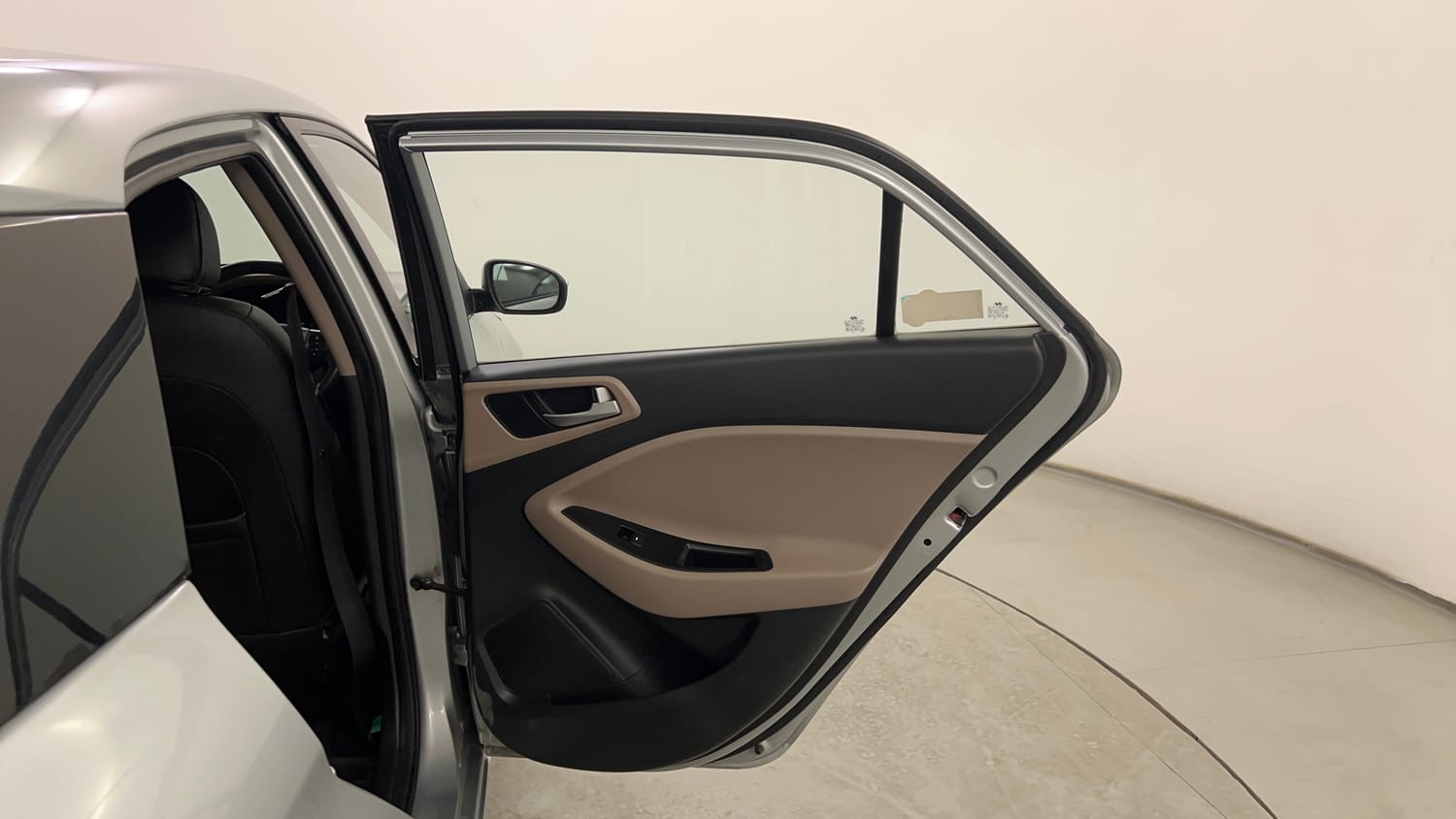 Used 2019 Hyundai Elite i20 Asta 1.2 (O) Petrol Manual interior RIGHT REAR DOOR OPEN VIEW