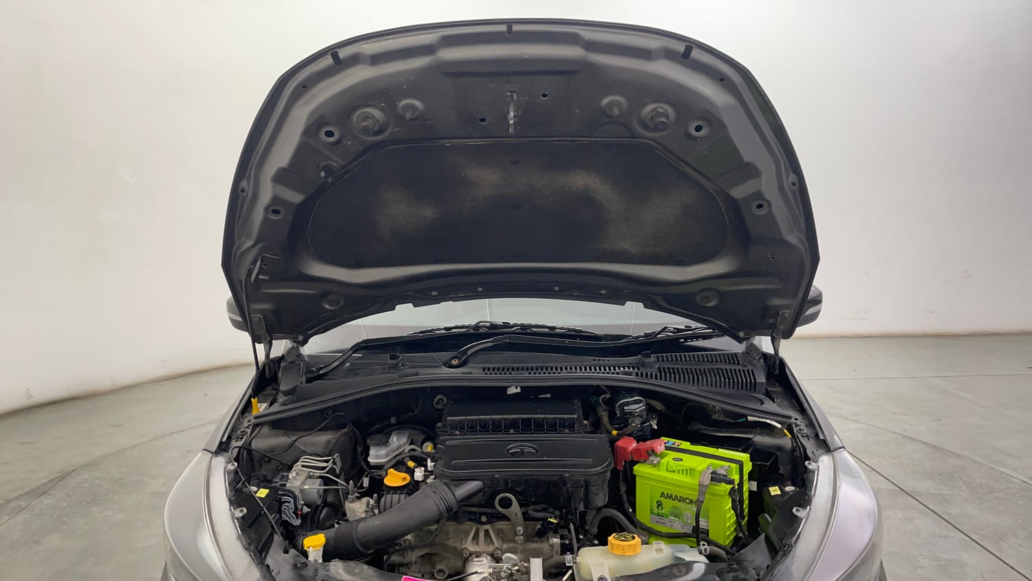 Used 2023 Tata Tiago XT (O) Petrol Manual engine ENGINE & BONNET OPEN FRONT VIEW