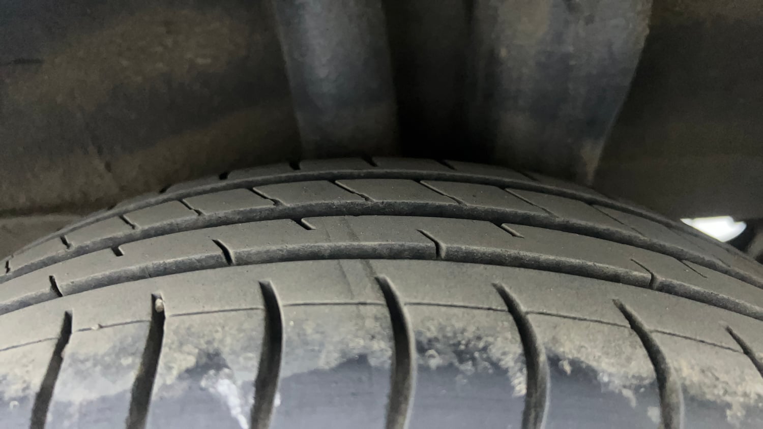 Used 2019 Hyundai Santro Sportz AMT Petrol Automatic tyres LEFT REAR TYRE TREAD VIEW