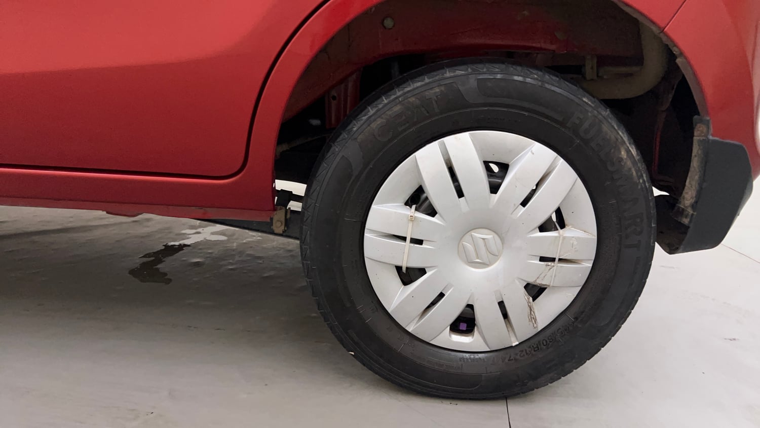 Used 2022 Maruti Suzuki Alto 800 VXi Petrol Manual tyres LEFT REAR TYRE RIM VIEW