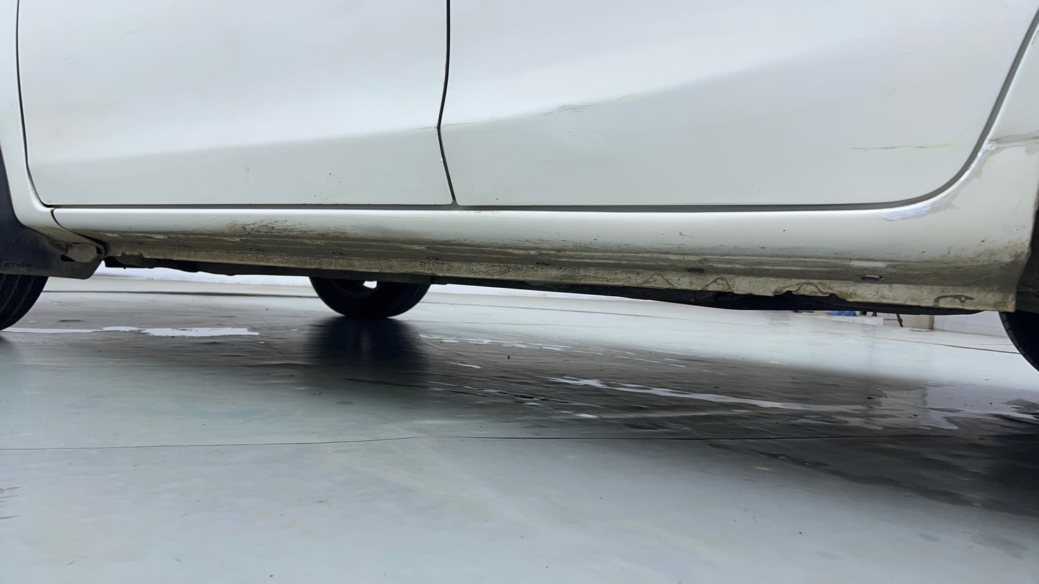 Used 2016 Toyota Etios Liva V Petrol Manual dents MINOR DENT