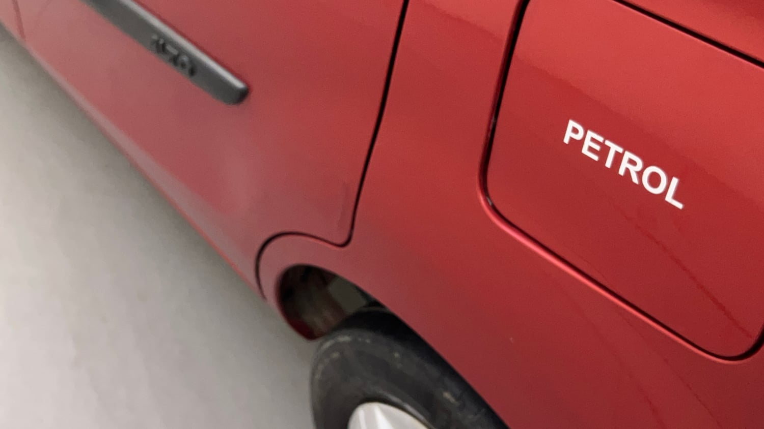 Used 2022 Maruti Suzuki Alto 800 VXi Petrol Manual dents MINOR SCRATCH