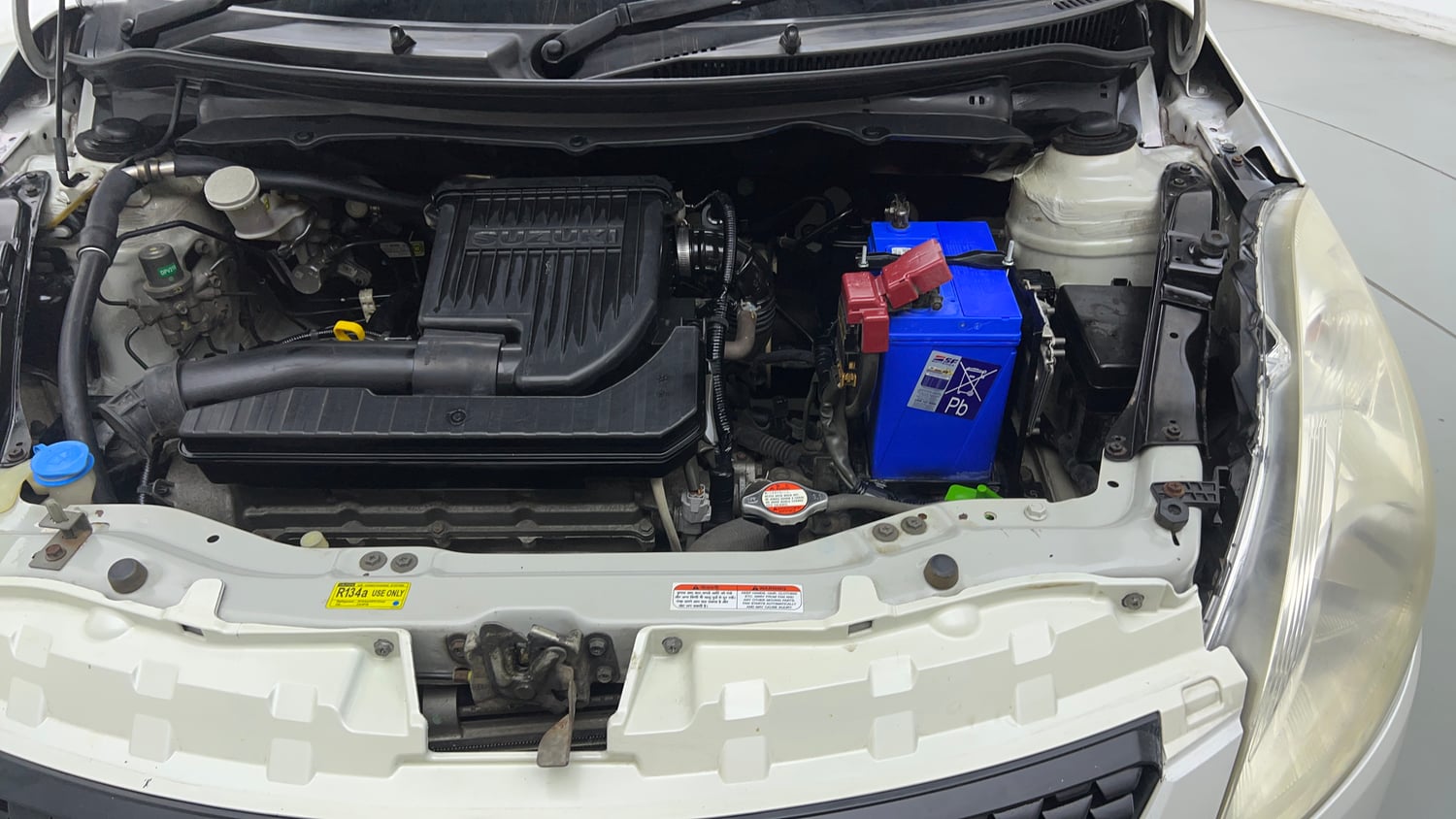 Used 2014 Maruti Suzuki Swift LXi Petrol Manual engine ENGINE LEFT SIDE VIEW