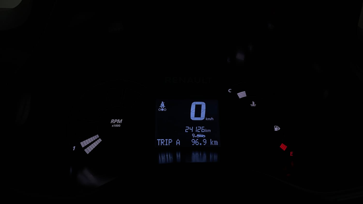 Used 2024 Renault Triber RXT Petrol Manual interior CLUSTERMETER VIEW