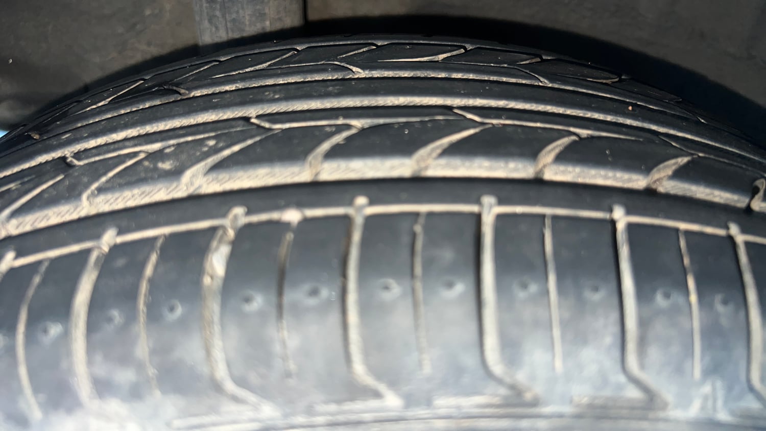 Used 2019 Honda Amaze 1.2 S MT Petrol Petrol Manual tyres RIGHT REAR TYRE TREAD VIEW