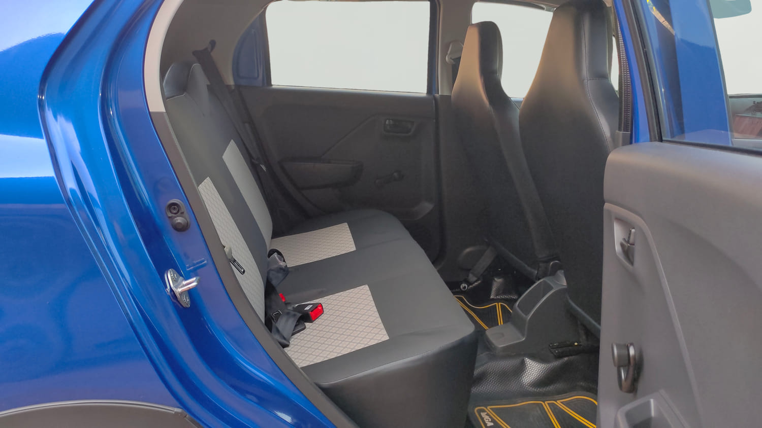 Used 2023 Maruti Suzuki Alto K10 VXi AGS Petrol Automatic interior RIGHT SIDE REAR DOOR CABIN VIEW