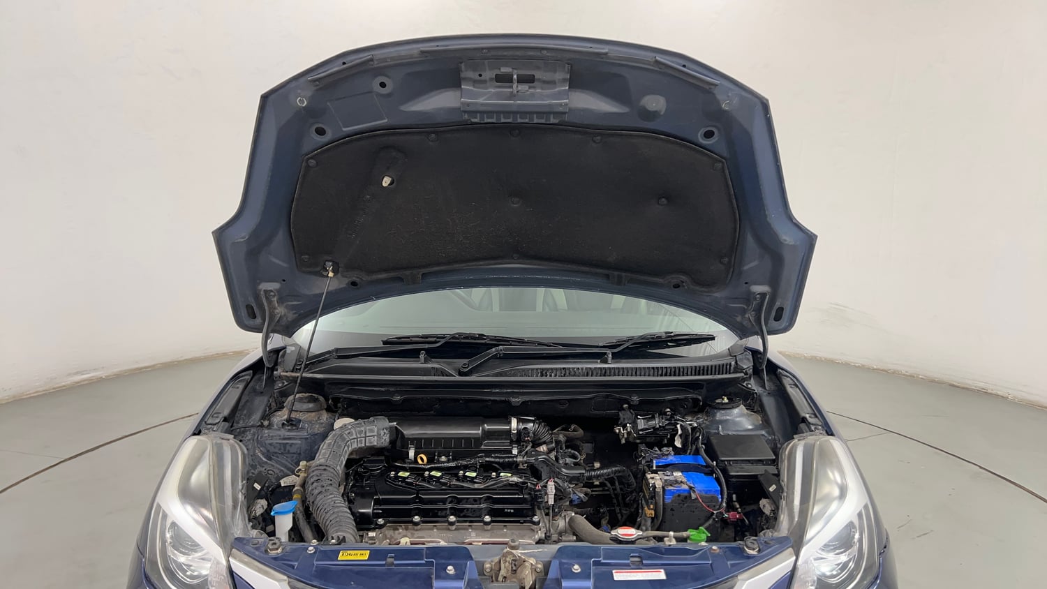 Used 2019 Maruti Suzuki Baleno Delta Petrol Manual engine ENGINE & BONNET OPEN FRONT VIEW