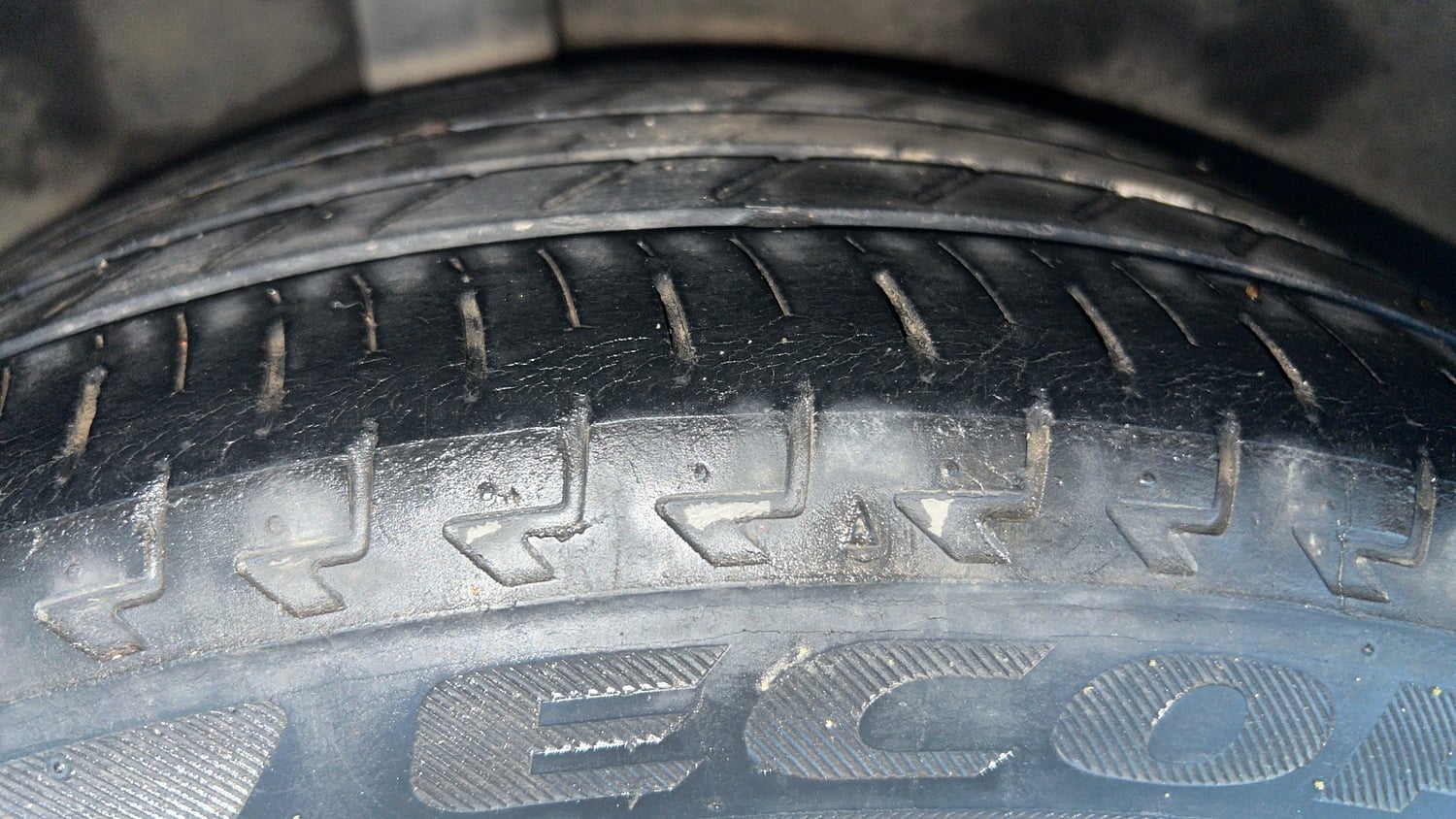 Used 2018 Honda WR-V VX MT Petrol Petrol Manual tyres RIGHT REAR TYRE TREAD VIEW