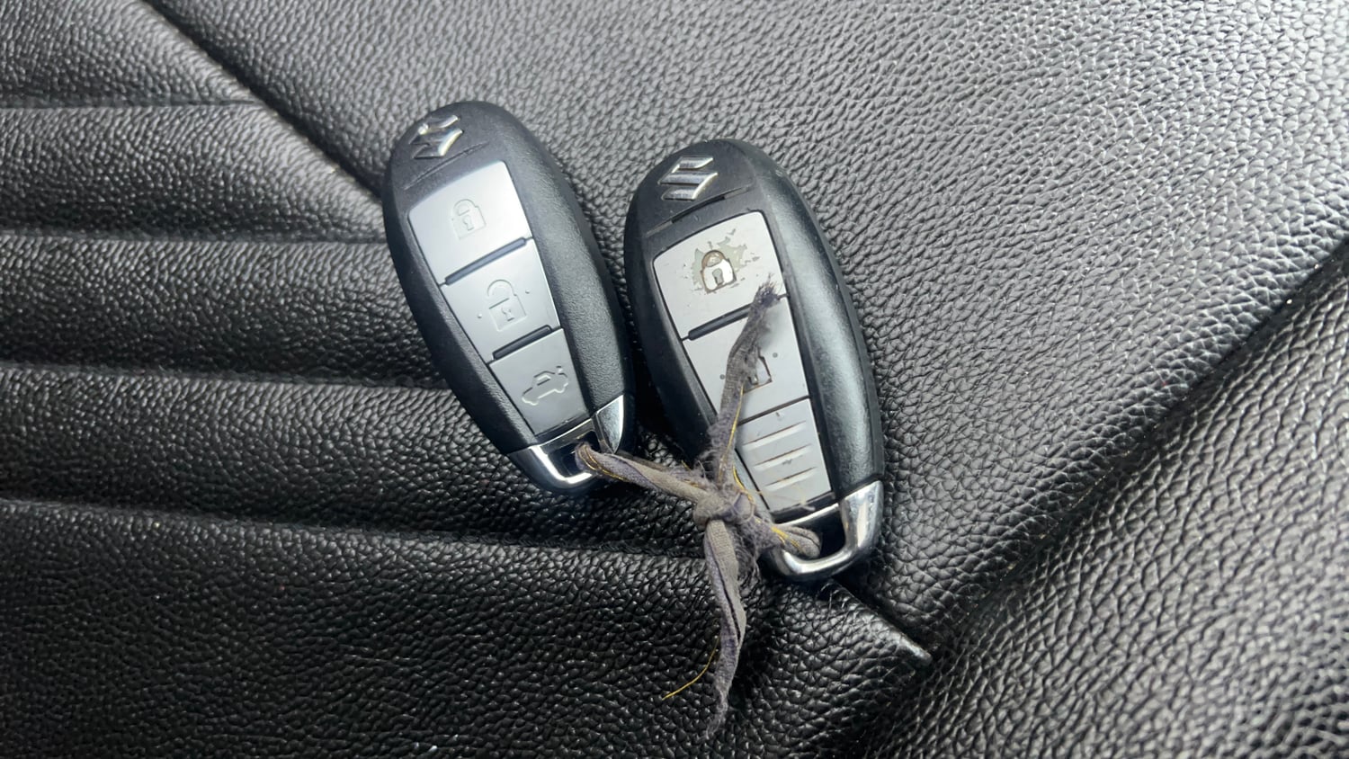Used 2017 Maruti Suzuki Swift ZXi Petrol Manual extra CAR KEY VIEW