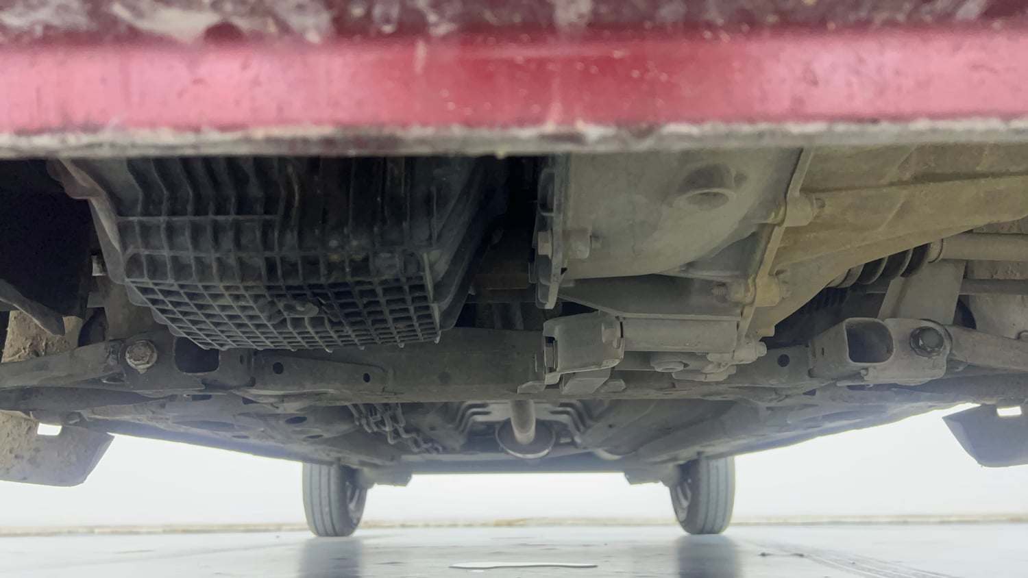 Used 2018 Datsun Redi-GO S 1.0 AMT Petrol Automatic extra FRONT LEFT UNDERBODY VIEW