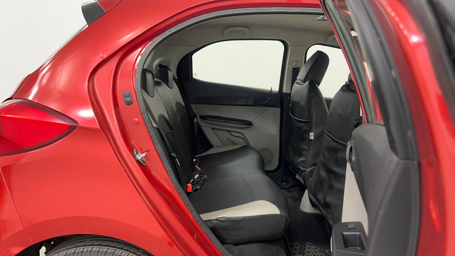 Used 2019 Tata Tiago Revotron XZA Petrol Automatic interior RIGHT SIDE REAR DOOR CABIN VIEW