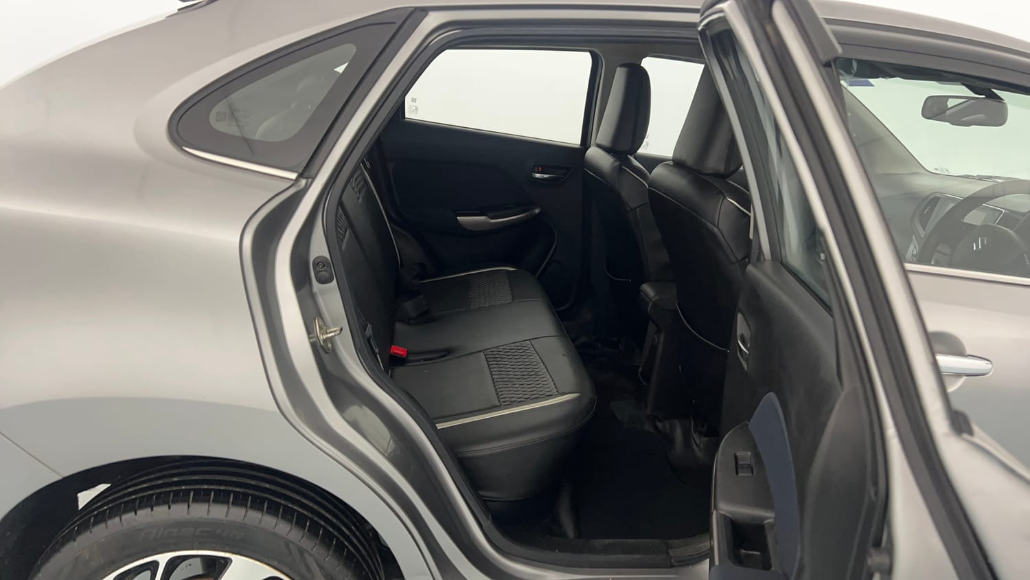 Used 2022 Maruti Suzuki Baleno Zeta Petrol Manual interior RIGHT SIDE REAR DOOR CABIN VIEW