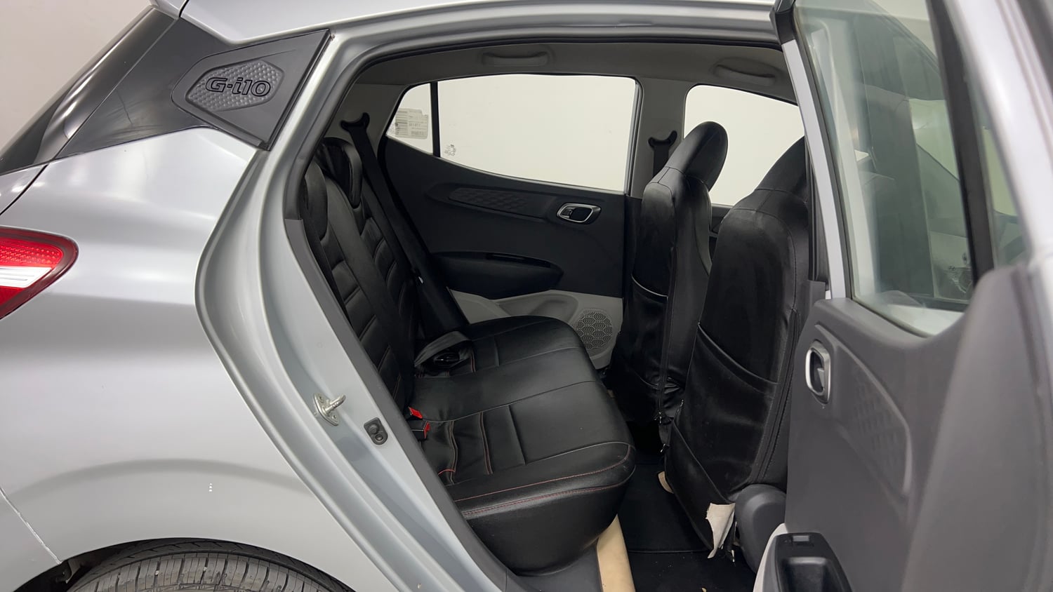 Used 2021 Hyundai Grand i10 Nios Sportz AMT 1.2 Kappa VTVT Petrol Automatic interior RIGHT SIDE REAR DOOR CABIN VIEW