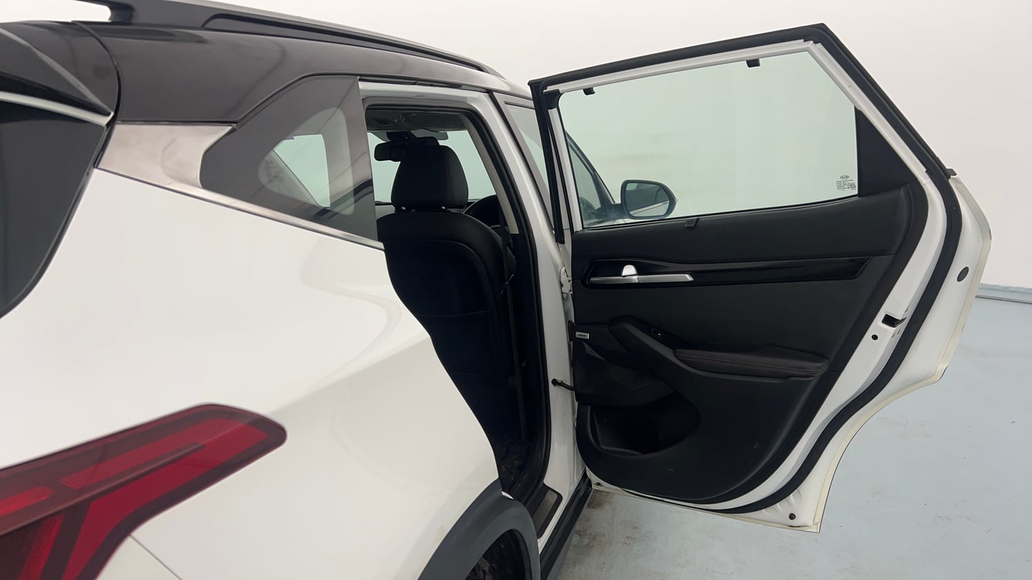 Used 2020 Kia Seltos GTX Plus DCT 1.4 Petrol Automatic interior RIGHT REAR DOOR OPEN VIEW
