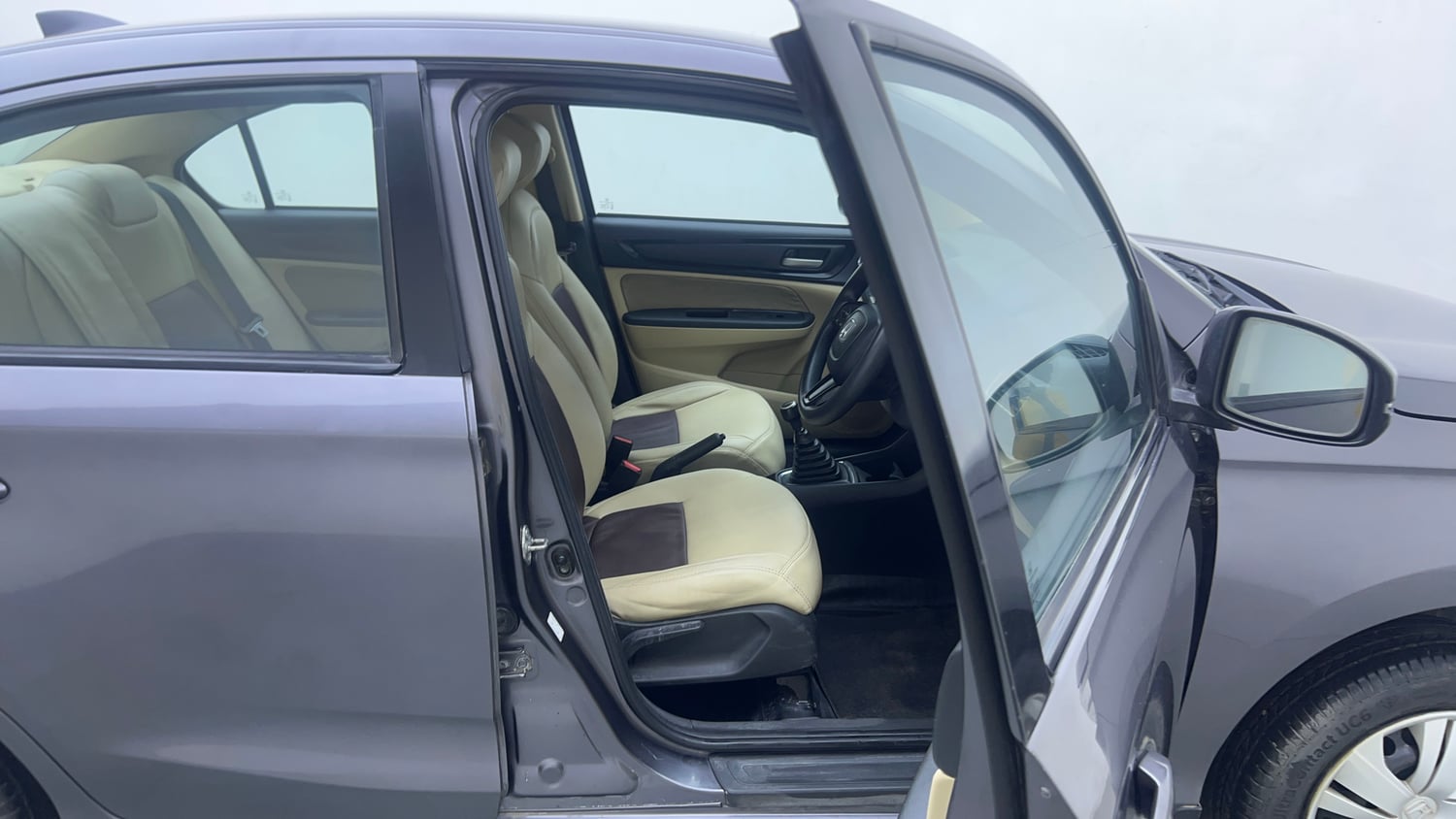 Used 2019 Honda Amaze 1.2 S MT Petrol Petrol Manual interior RIGHT SIDE FRONT DOOR CABIN VIEW