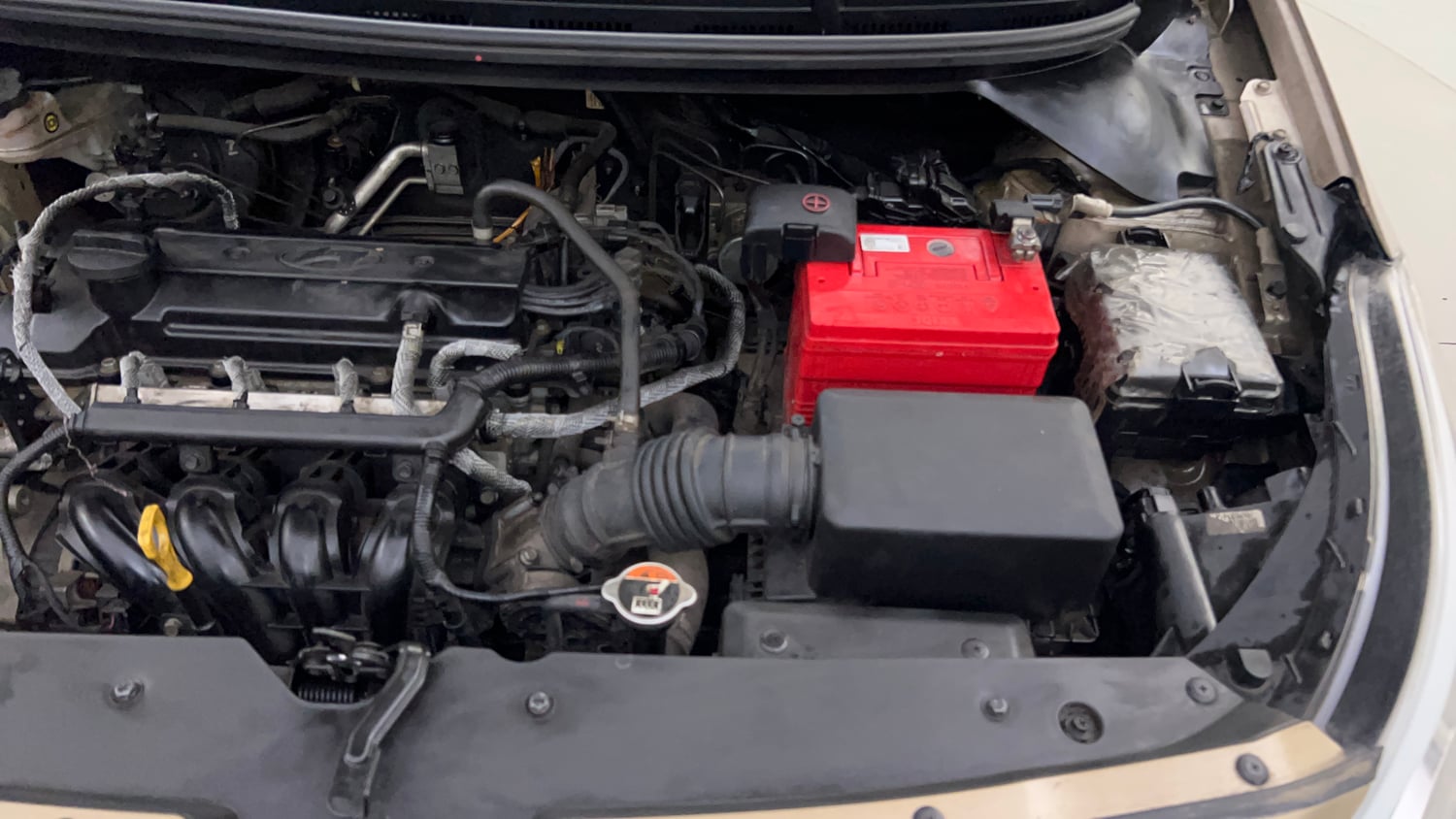 Used 2015 Hyundai Elite i20 Asta 1.2 Petrol Manual engine ENGINE LEFT SIDE VIEW