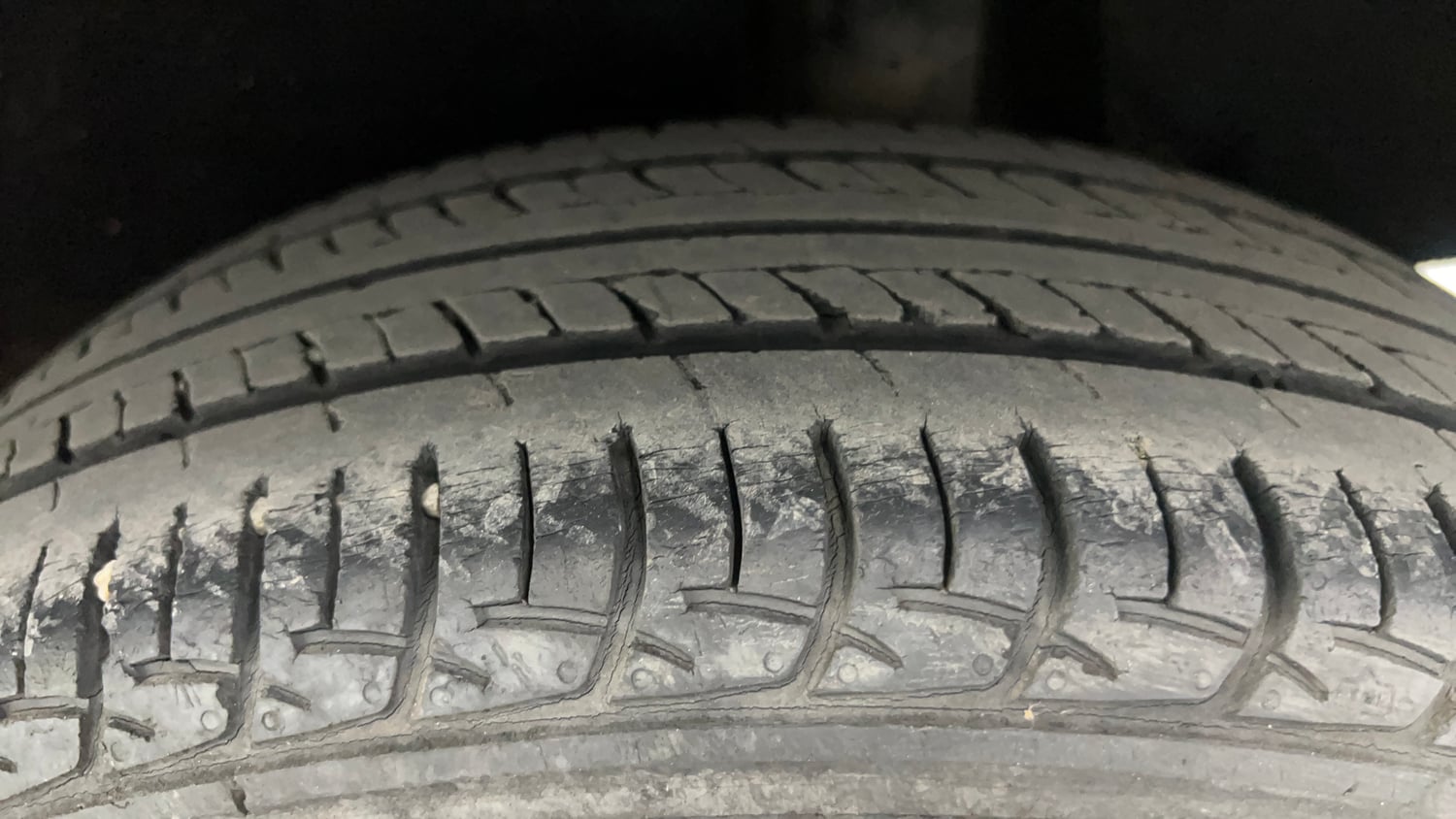 Used 2019 Maruti Suzuki Baleno Delta Petrol Manual tyres LEFT REAR TYRE TREAD VIEW