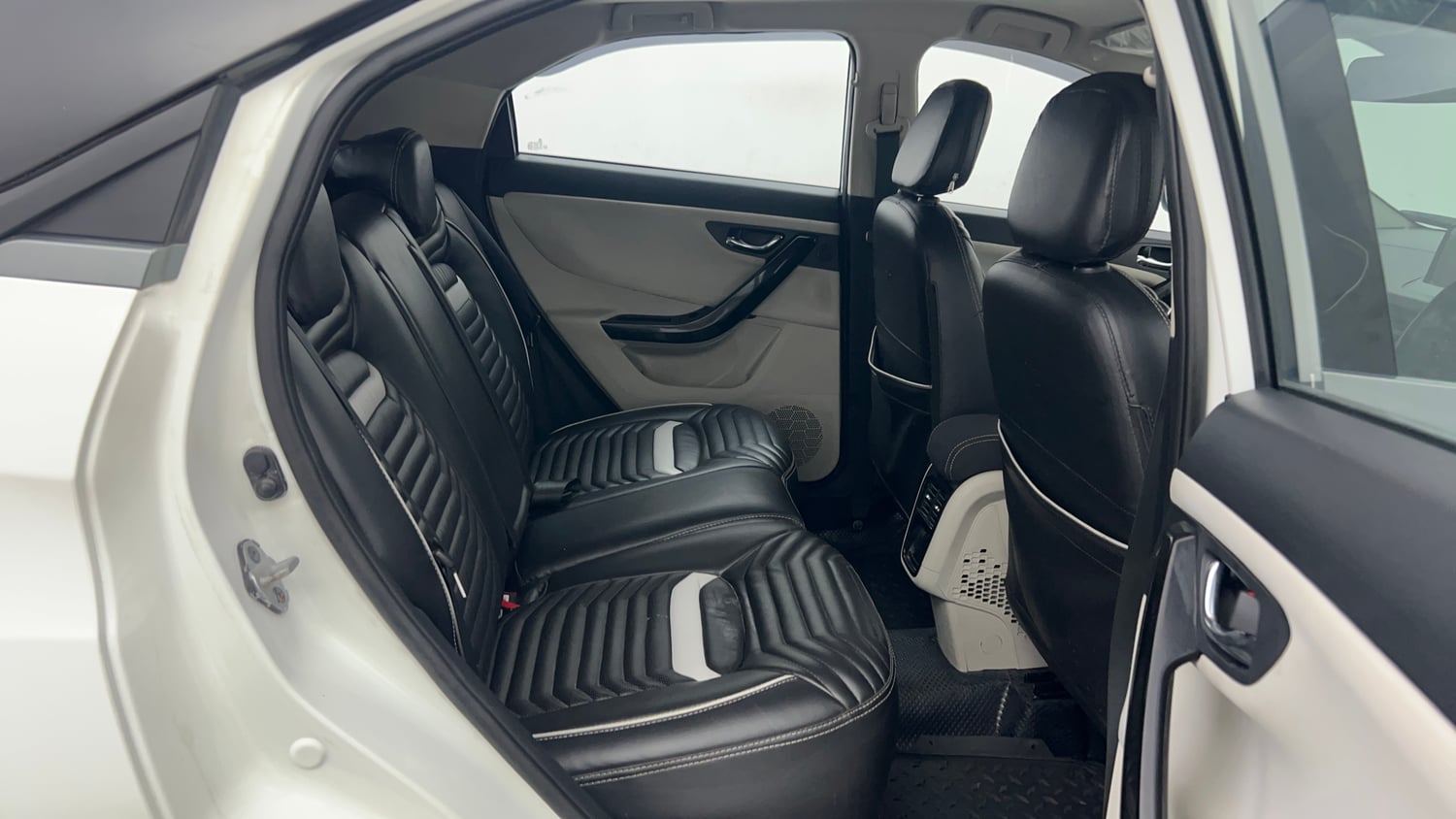 Used 2021 Tata Nexon XZA Plus (O) Diesel Diesel Automatic interior RIGHT SIDE REAR DOOR CABIN VIEW