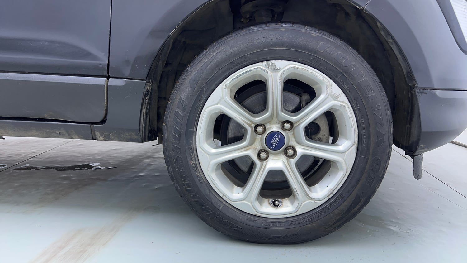 Used 2019 Ford EcoSport Titanium + 1.5L Ti-VCT AT Petrol Automatic tyres RIGHT FRONT TYRE RIM VIEW