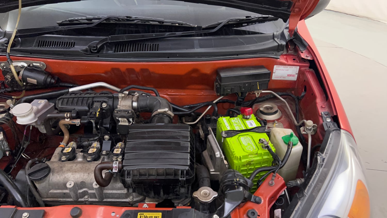 Used 2022 Maruti Suzuki Alto 800 VXi Petrol Manual engine ENGINE LEFT SIDE HINGE & APRON VIEW