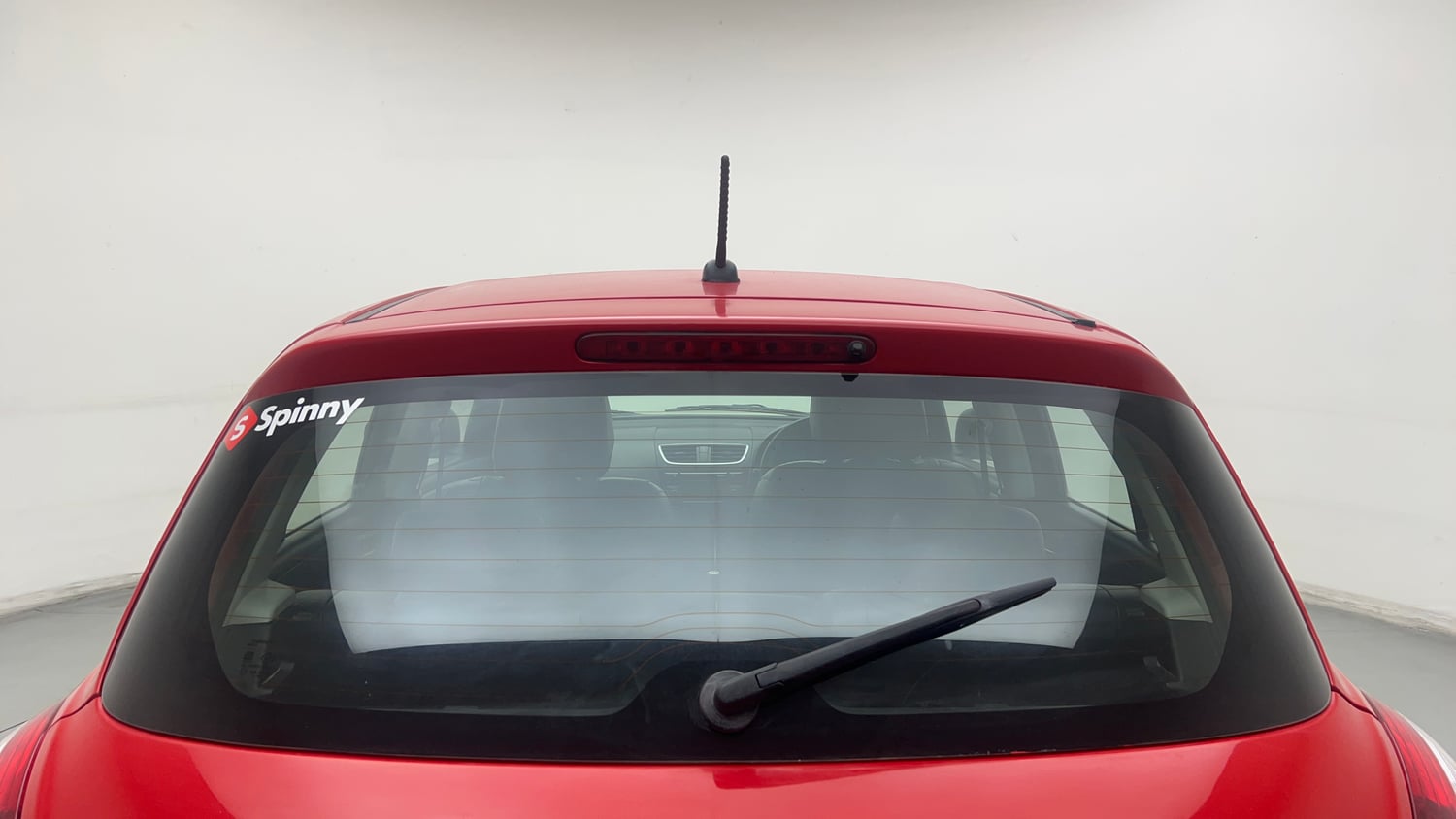 Used 2017 Maruti Suzuki Swift ZXi Petrol Manual exterior BACK WINDSHIELD VIEW