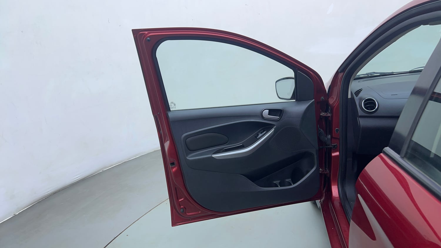 Used 2015 Ford Figo Titanium1.5 TDCi Diesel Manual interior LEFT FRONT DOOR OPEN VIEW
