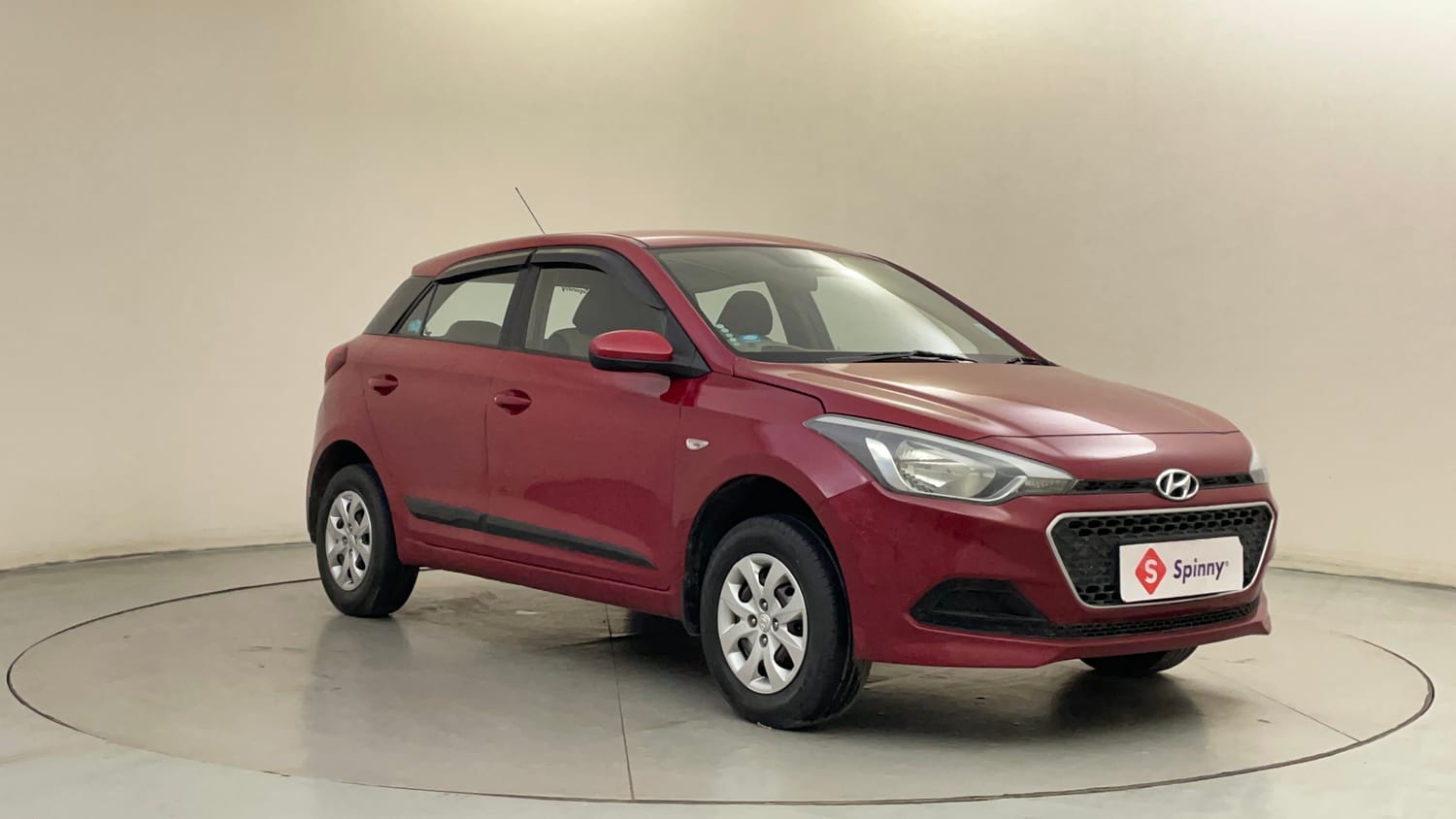 Used 2014 Hyundai Elite i20 Magna 1.2 Petrol Manual exterior RIGHT FRONT CORNER VIEW