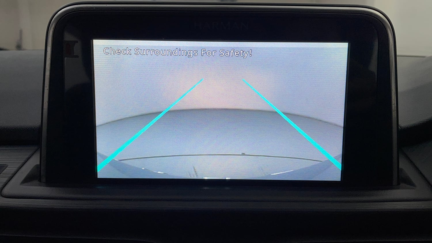 Used 2023 Tata Punch Adventure Rhythm Pack MT Petrol Manual top_features Rear camera