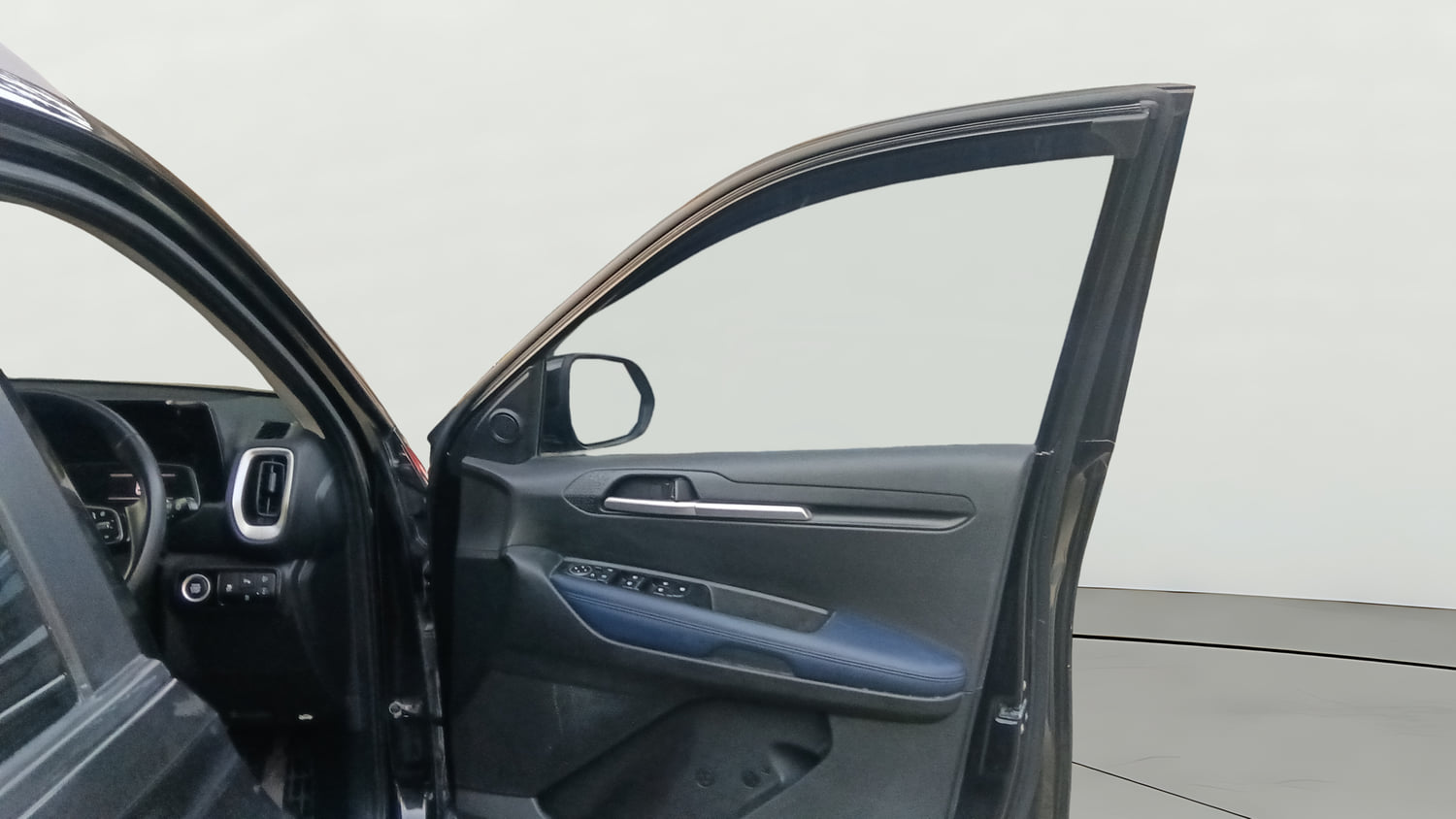 Used 2025 Kia Sonet HTK Plus (O) 1.2 Petrol MT Petrol Manual interior RIGHT FRONT DOOR OPEN VIEW