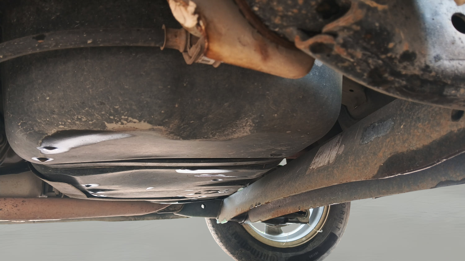 Used 2018 Hyundai Xcent SX Petrol Manual extra REAR UNDERBODY VIEW (TAKEN FROM REAR)