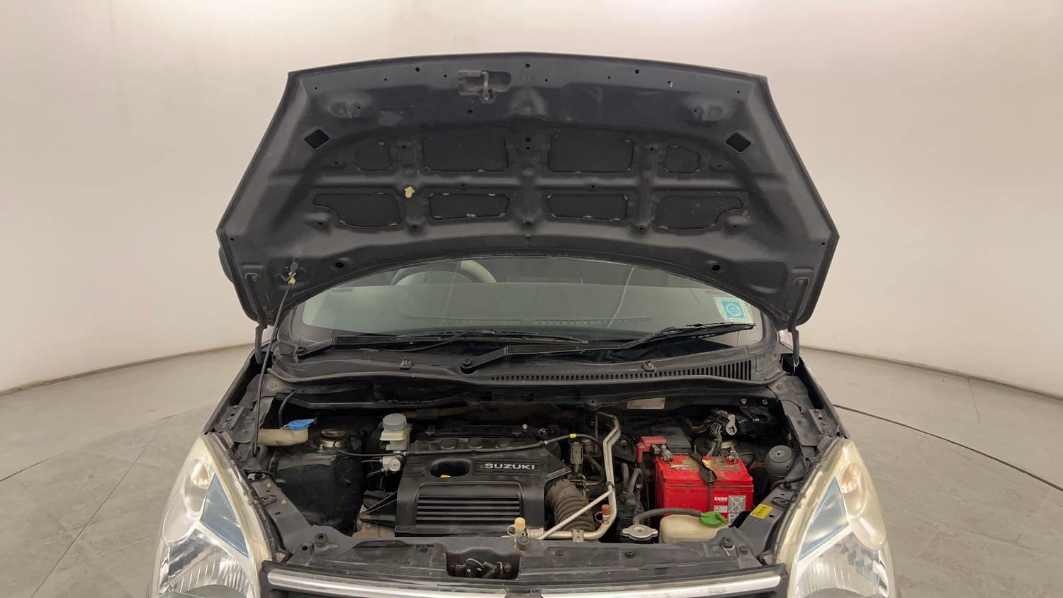 Used 2012 Maruti Suzuki Wagon R LXi Petrol Manual engine ENGINE & BONNET OPEN FRONT VIEW
