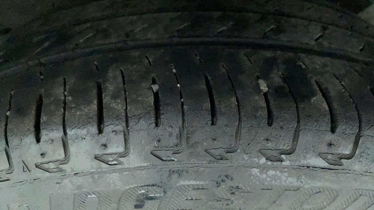 Used 2020 Honda City VX CVT Petrol Petrol Automatic tyres RIGHT REAR TYRE TREAD VIEW