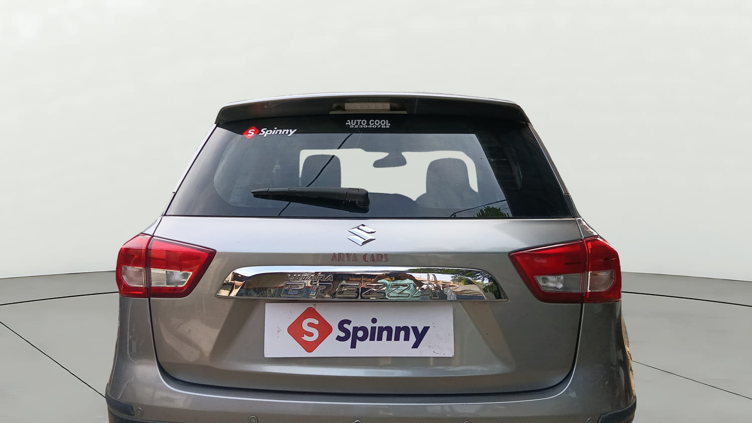 Used 2019 Maruti Suzuki Vitara Brezza [2016-2020] ZDi Diesel Manual exterior BACK WINDSHIELD VIEW