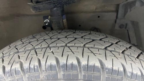 Used 2017 Maruti Suzuki Swift VXi Petrol Manual tyres RIGHT FRONT TYRE TREAD VIEW