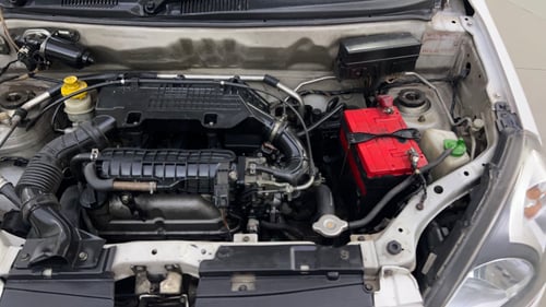 Used 2014 Maruti Suzuki Alto 800 Lxi Petrol Manual engine ENGINE LEFT SIDE VIEW