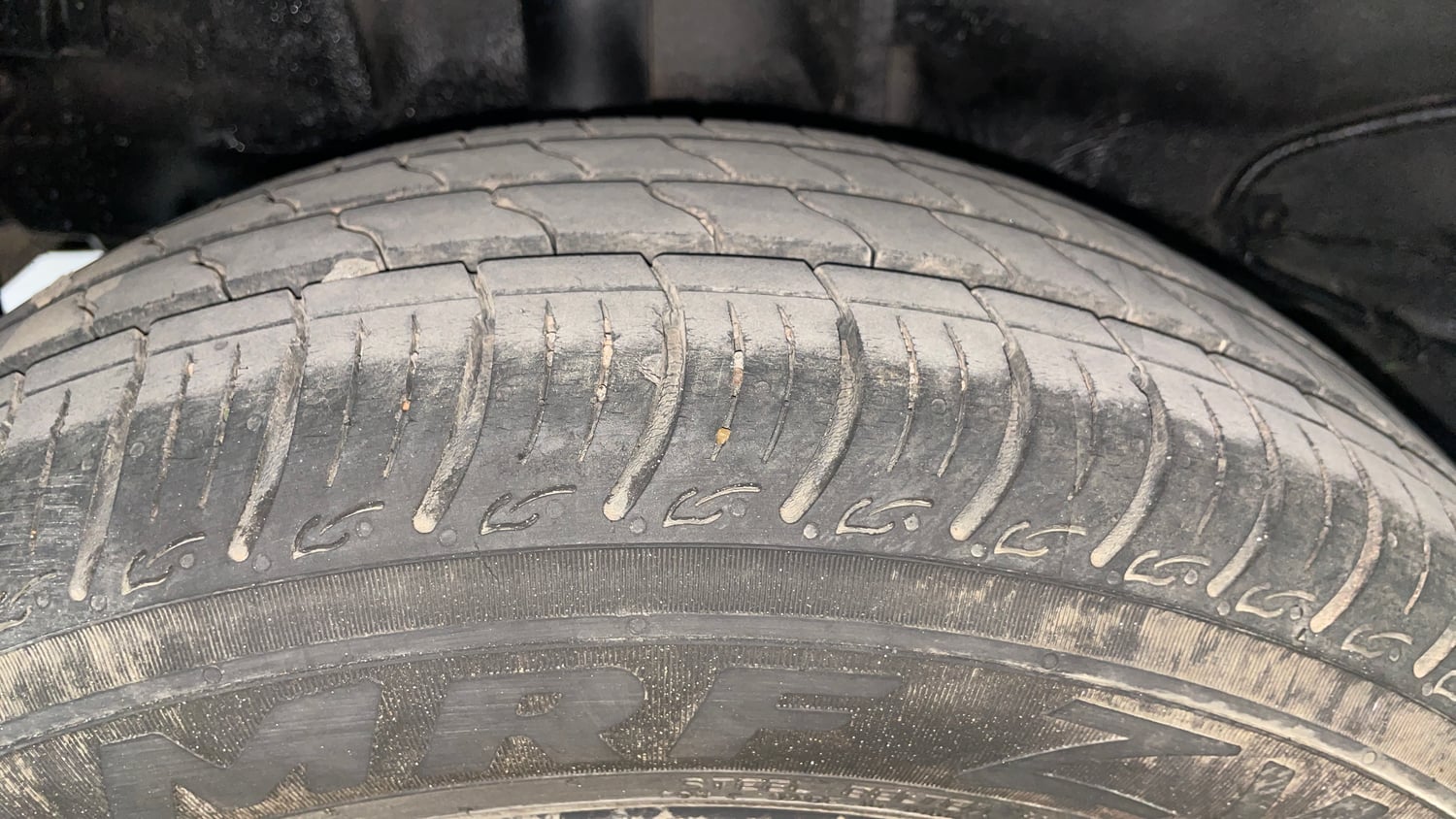 Used 2023 Tata Tiago XT (O) Petrol Manual tyres RIGHT REAR TYRE TREAD VIEW