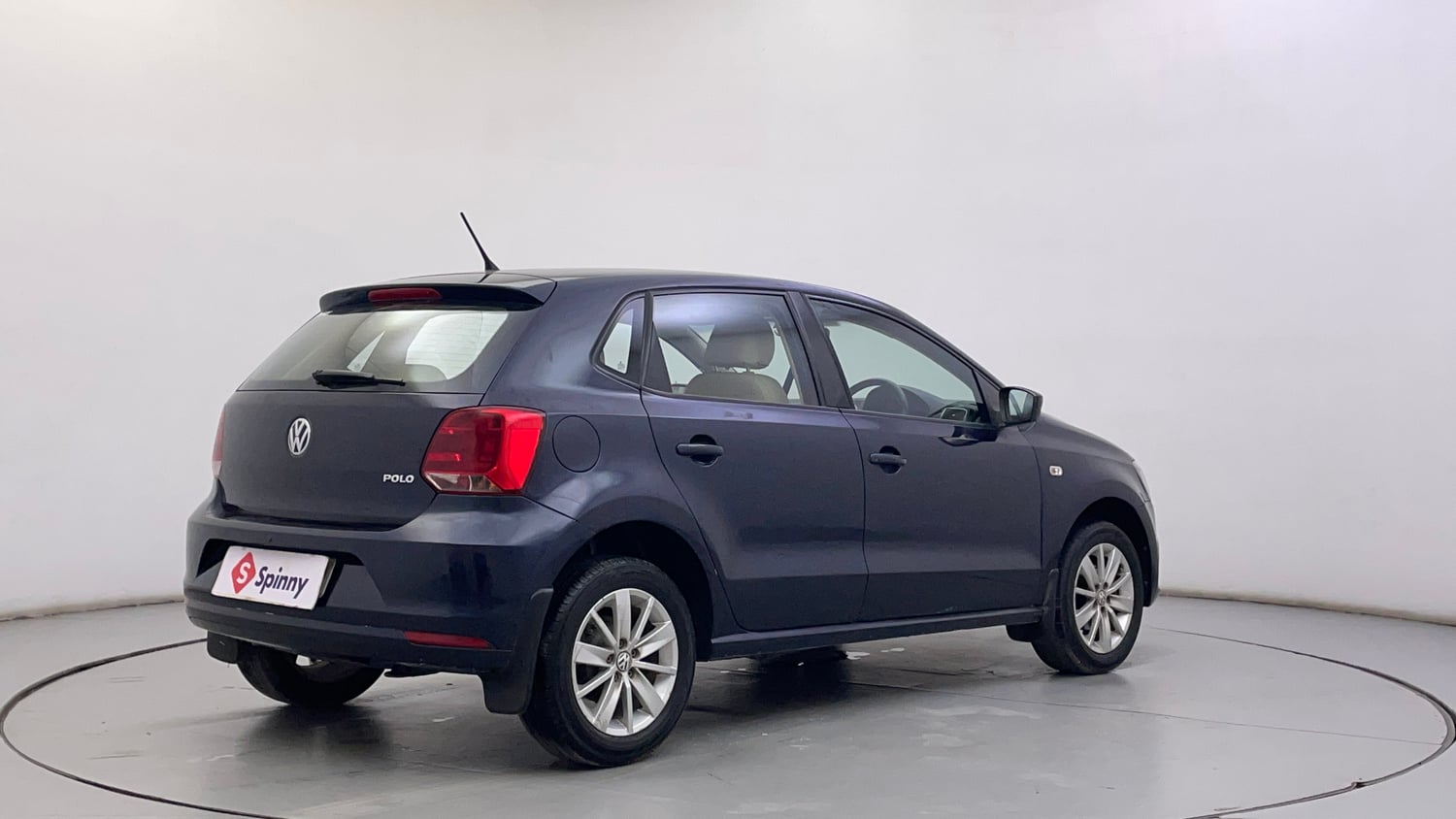 Used 2014 Volkswagen Polo Highline1.2L (P) Petrol Manual exterior RIGHT REAR CORNER VIEW