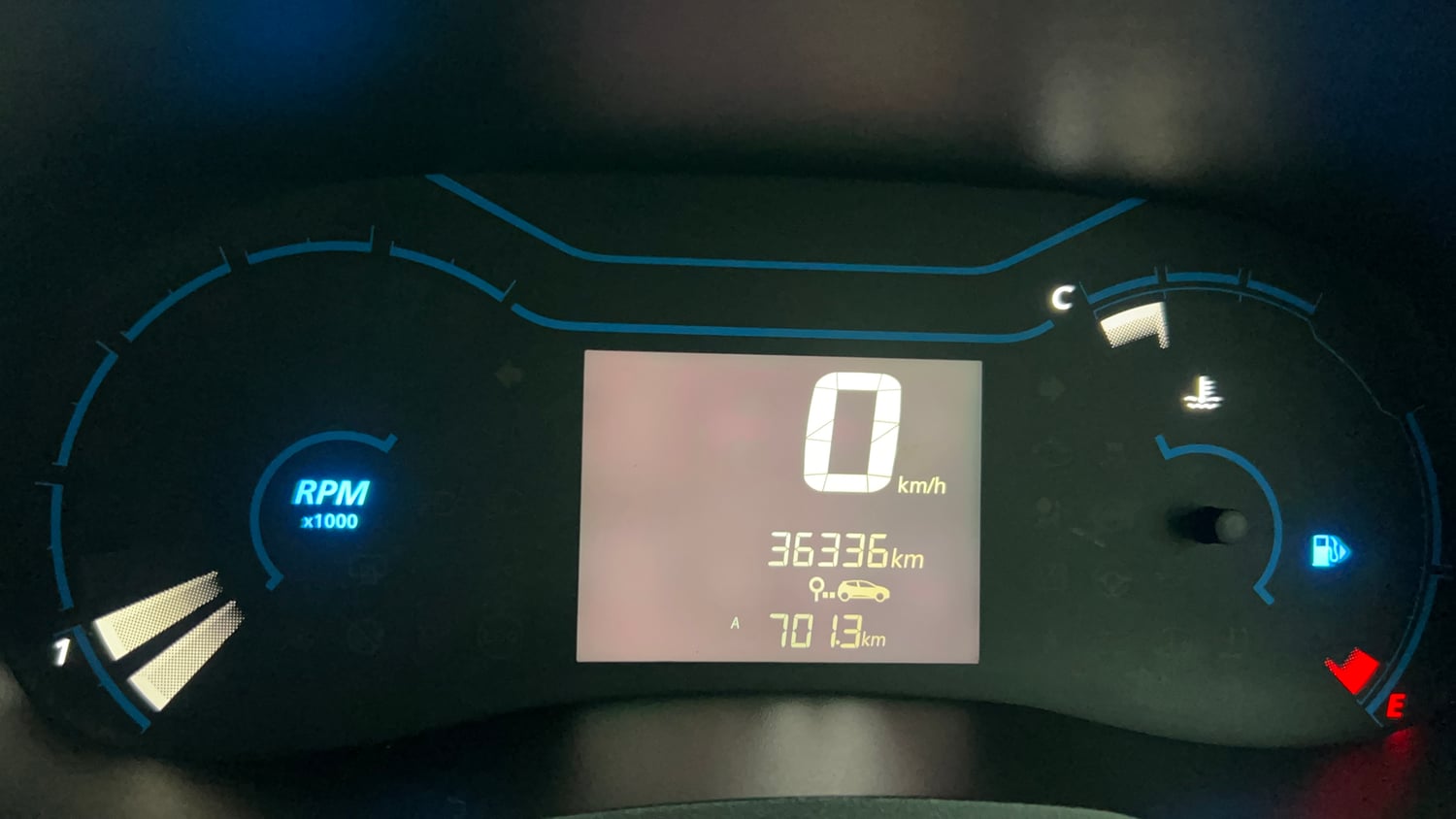 Used 2021 Renault Kwid RXT 1.0 (O) Petrol Manual interior CLUSTERMETER VIEW