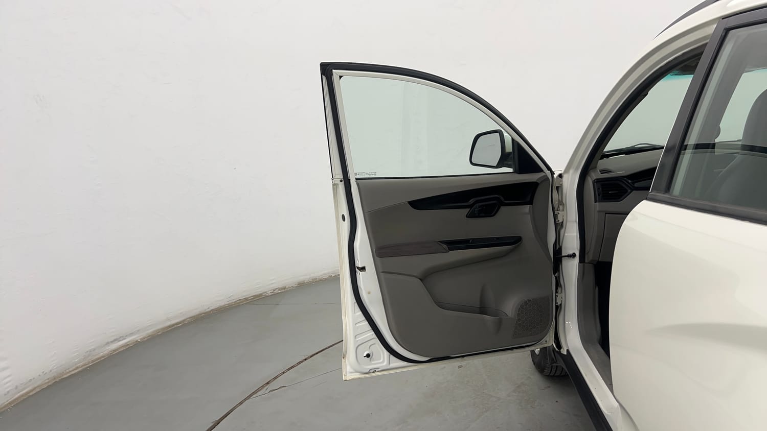Used 2016 Mahindra KUV100 K8 6 STR Petrol Manual interior LEFT FRONT DOOR OPEN VIEW