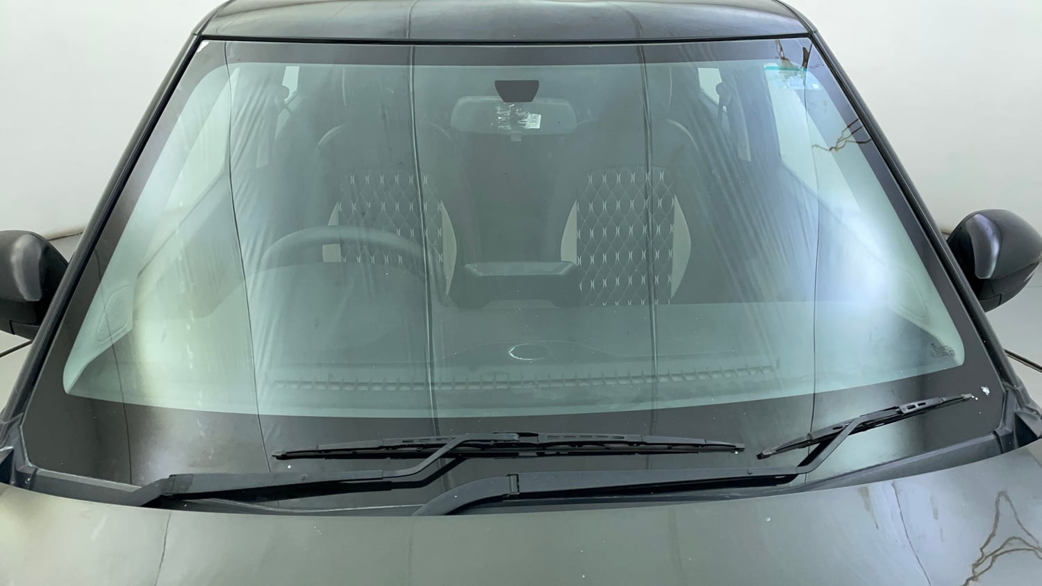 Used 2023 Tata Punch Camo Adventure Rhythm AMT Petrol Automatic exterior FRONT WINDSHIELD VIEW