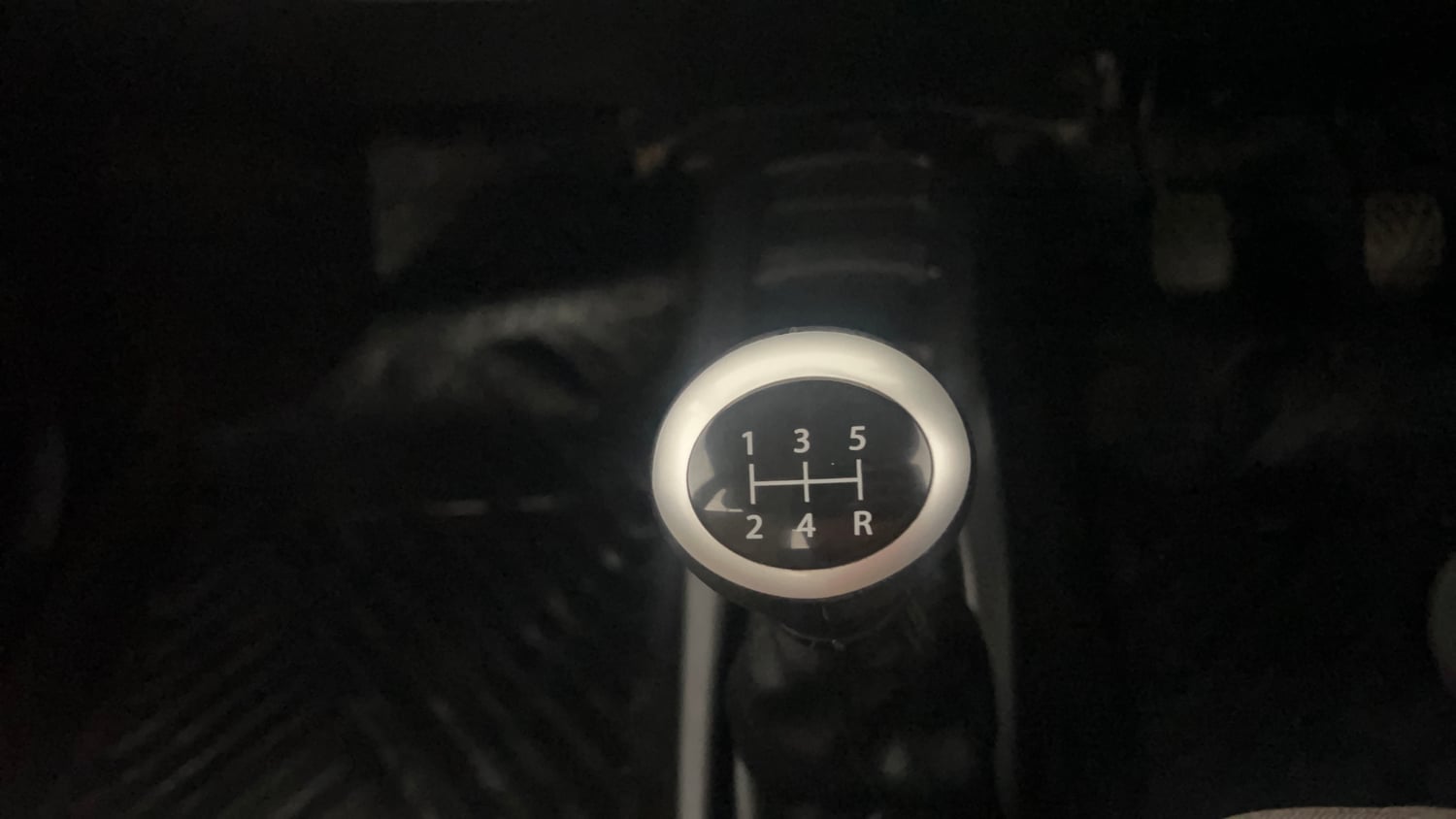 Used 2015 Maruti Suzuki Wagon R VXI Petrol Manual interior GEAR  KNOB VIEW