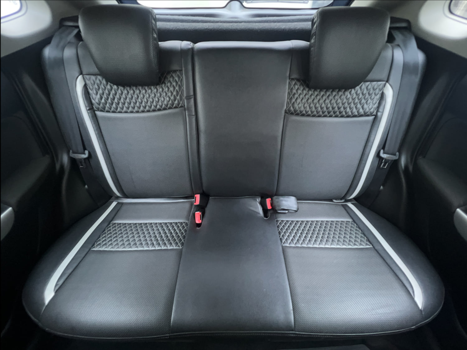 Used 2018 Maruti Suzuki Baleno Delta 1.2 Petrol Manual interior REAR SEAT CONDITION VIEW