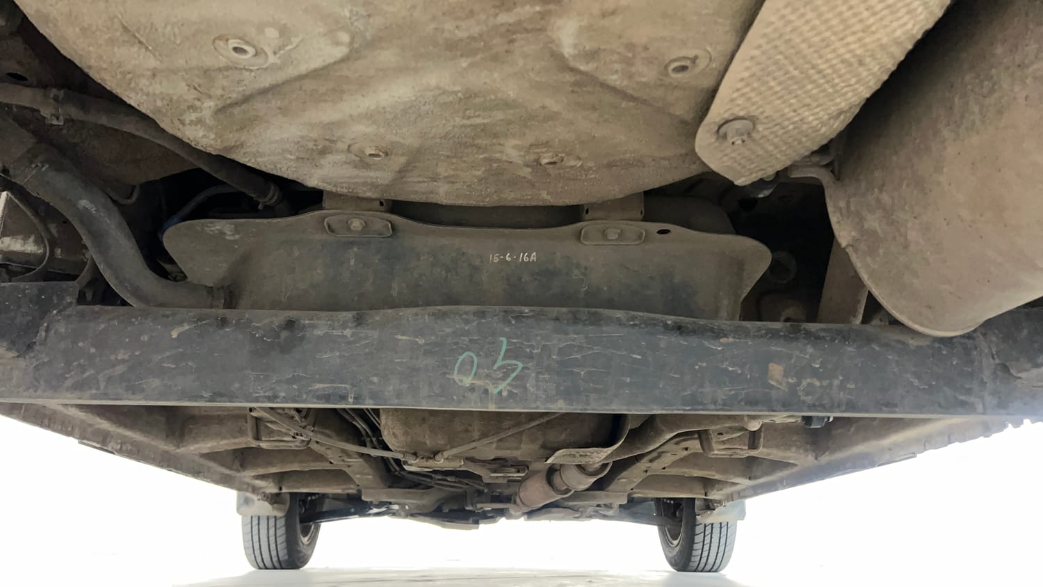 Used 2016 Mahindra KUV100 K8 6 STR Petrol Manual extra REAR UNDERBODY VIEW (TAKEN FROM REAR)