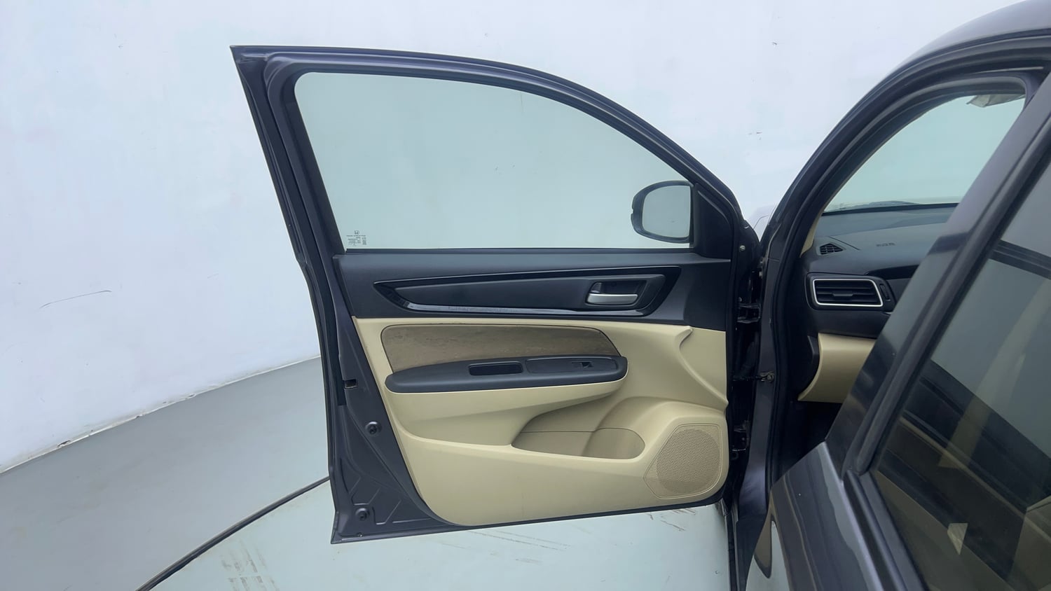 Used 2019 Honda Amaze 1.2 S MT Petrol Petrol Manual interior LEFT FRONT DOOR OPEN VIEW