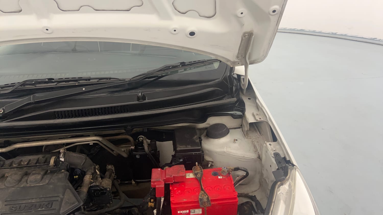 Used 2018 Maruti Suzuki Celerio X Vxi Petrol Manual engine ENGINE LEFT SIDE HINGE & APRON VIEW